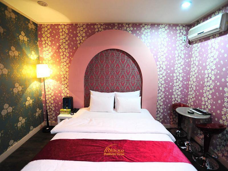 גויאנג Nikko Hotel מראה חיצוני תמונה
